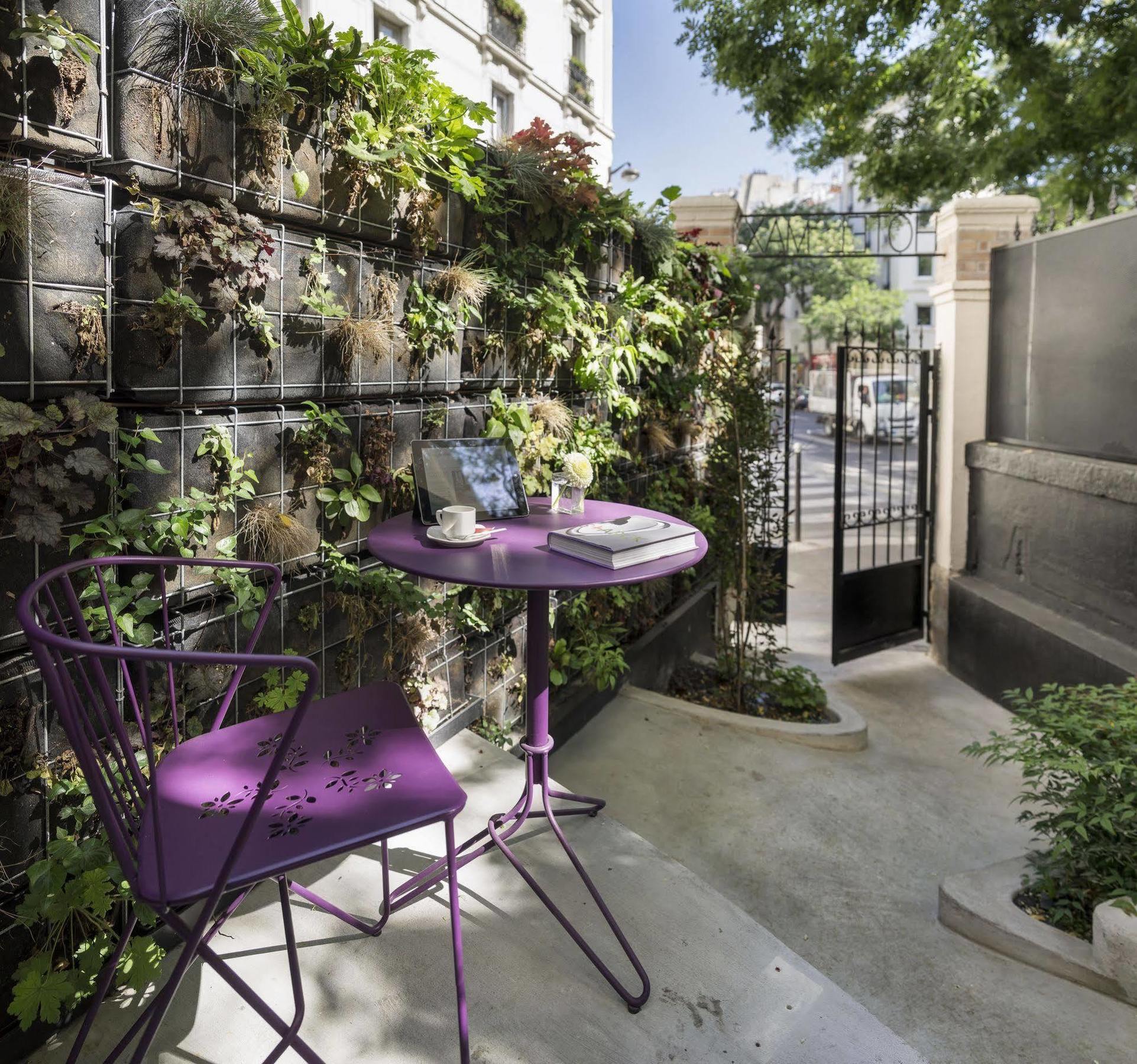 Hotel Max Paris Exterior photo